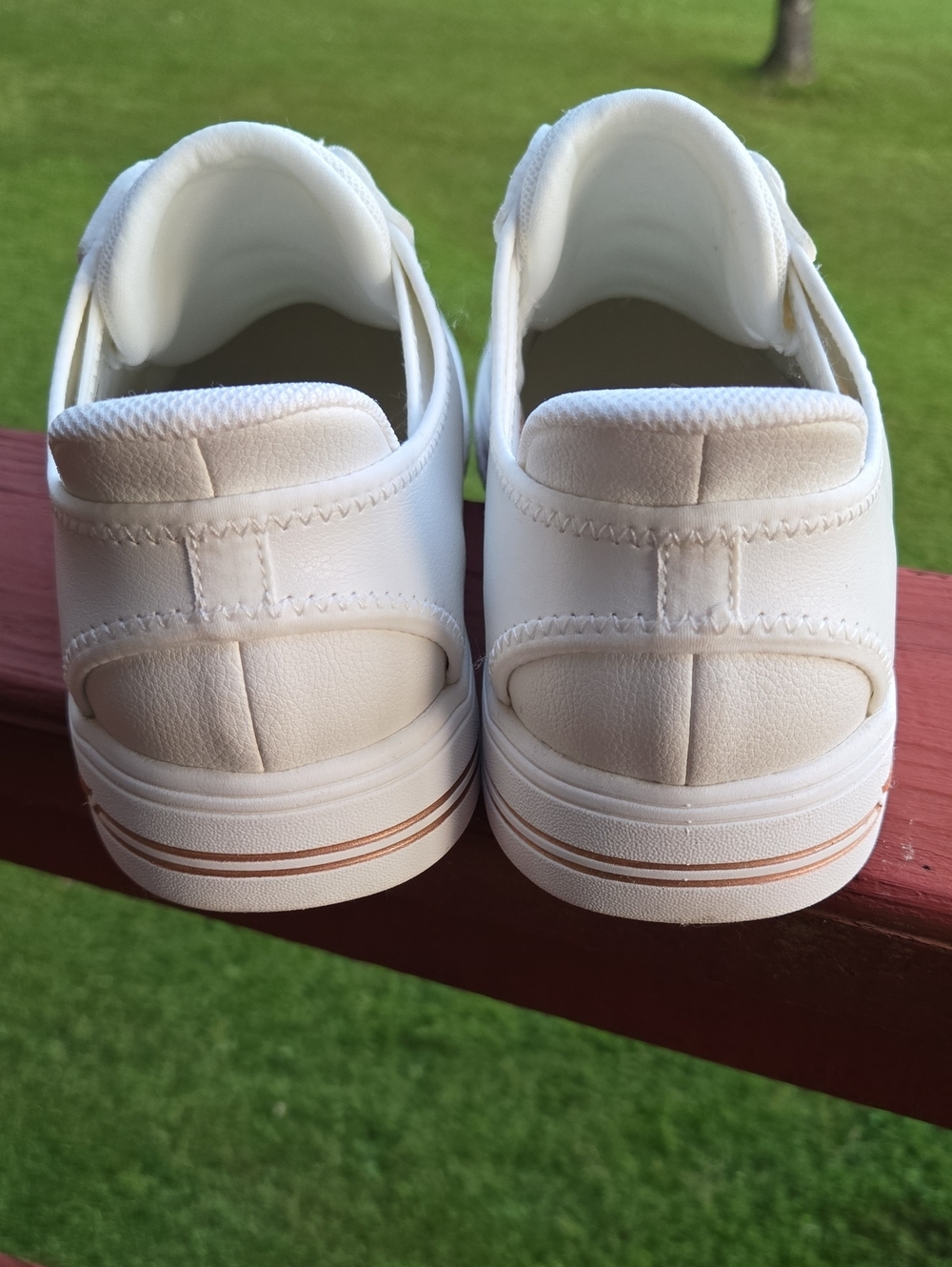 Skechers Women's White Sneakers with Rose Gold Eyelets Slip Ins 9.5 - Picture 3 of 9